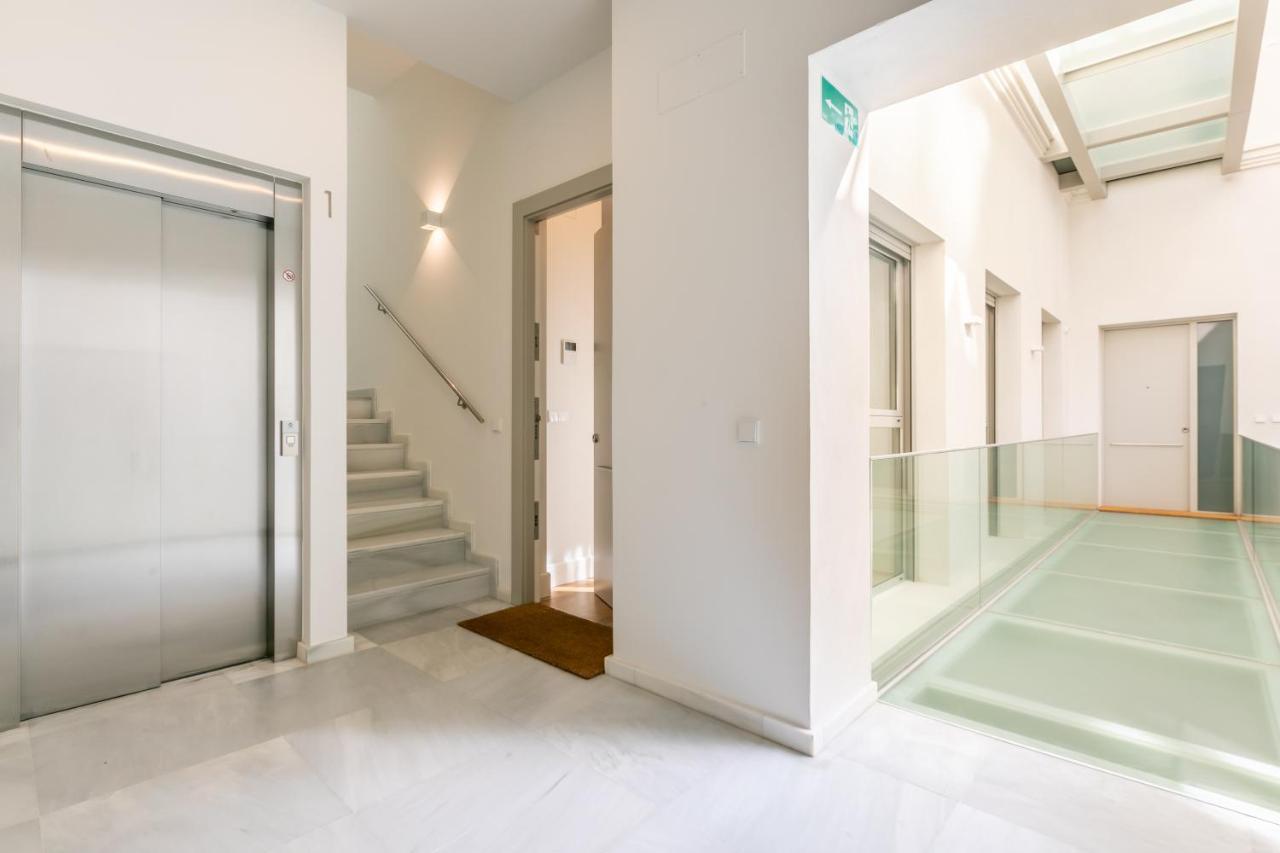 Magno Apartments Casa Del Correo Mayor II セビリア エクステリア 写真