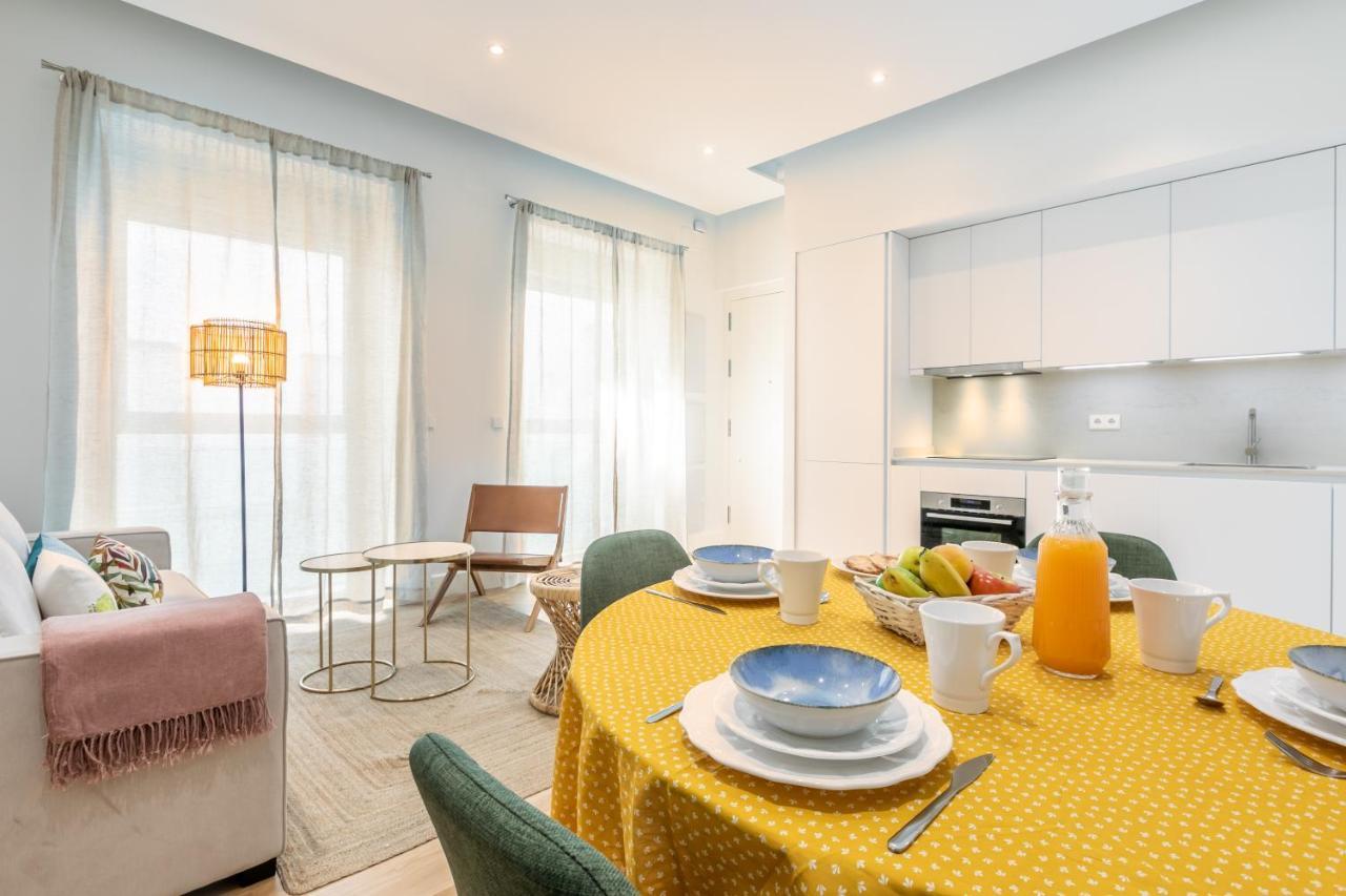 Magno Apartments Casa Del Correo Mayor II セビリア エクステリア 写真