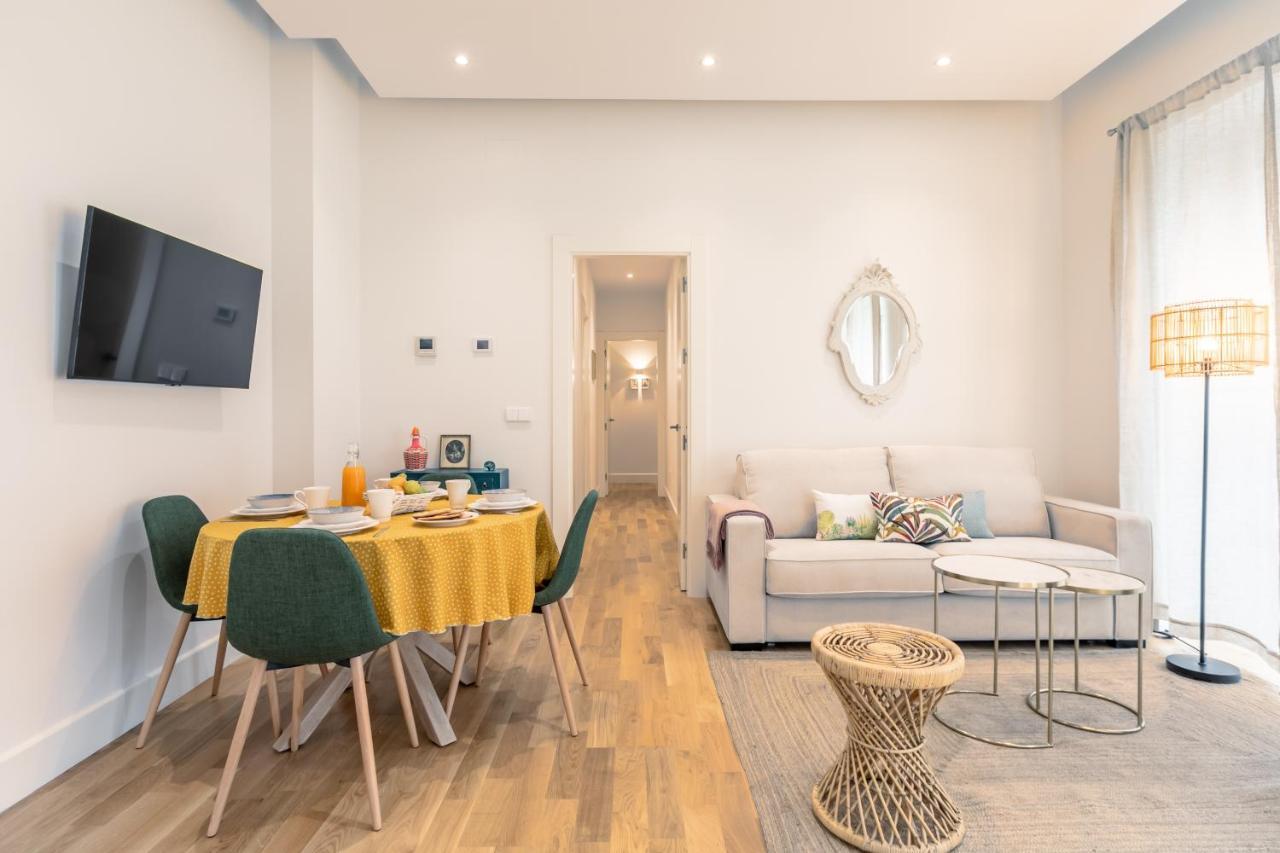 Magno Apartments Casa Del Correo Mayor II セビリア エクステリア 写真